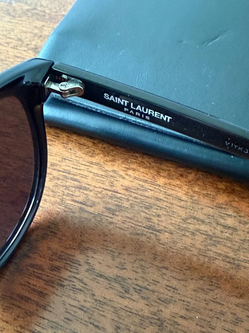 Saint Laurent YSL black round sunglasses